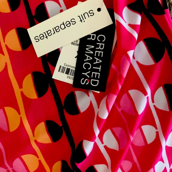 Top - Picture 3 of 5